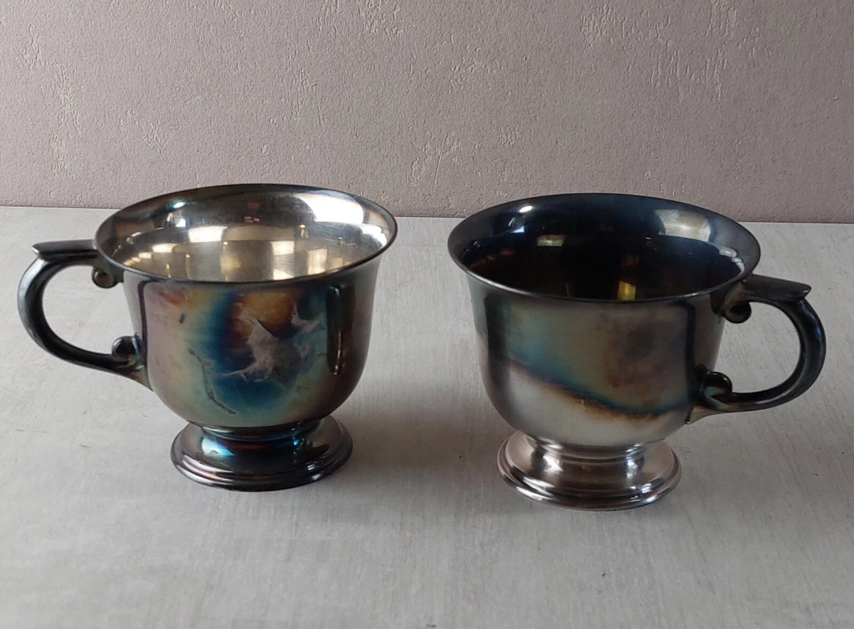 Lot de 2 anciennes grandes tasses à petit déjeuner, en métal argenté, Deetjen