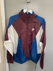 navy blue and white nike windbreaker