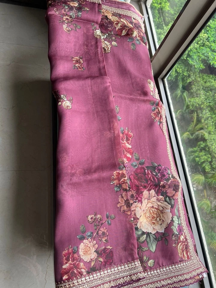 Sari de organza impresión digital sari floral sari ropa de fiesta sari Foto 2 de 4