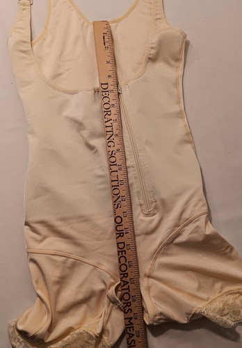 NWOT Womens Beige Shapewear Body Suit Size Small Unbranded - Picture 7 of 14