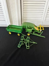 Vintage 1:16 Eska John Deere Farm Toys 12-A Combine, Disk Harrow & Box Wagon