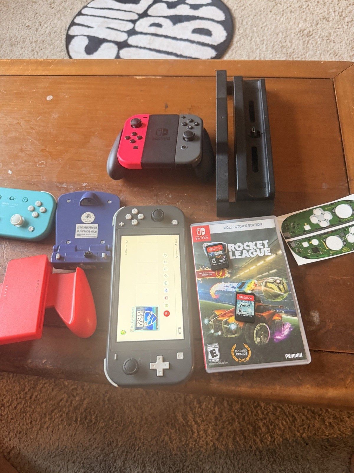 Nintendo Switch Light with Games and Accessories Pokémon Arceus Legend Used