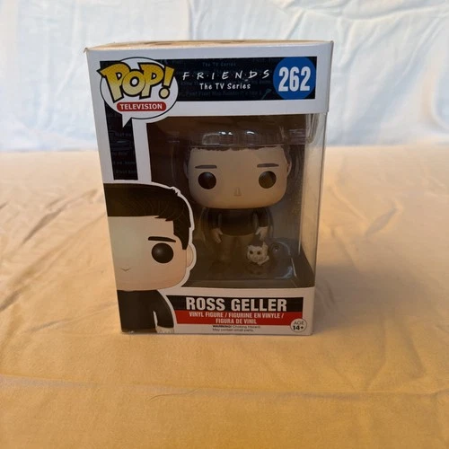 Funko Pop! Vinyl: Friends Ross Geller #262 Television Vinyl Figure