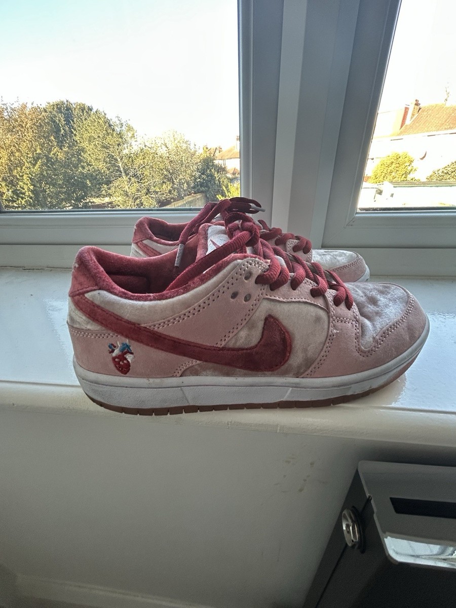 Outfit Strangelove Dunks Strange Love Sbs Strangelove Sbs