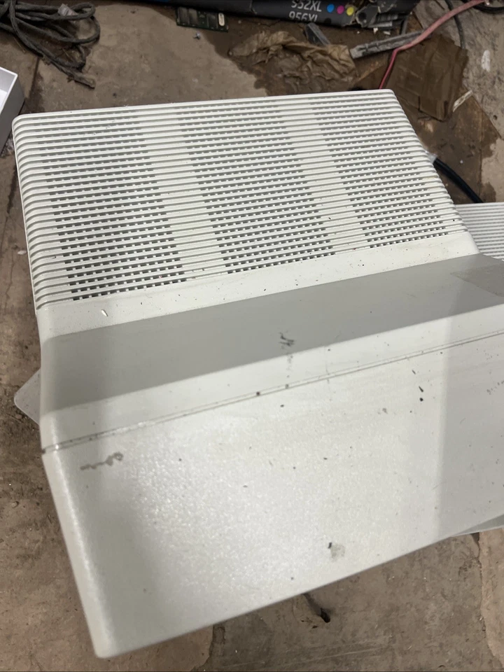 IBM 3151 Monochrome 12" CRT ASCII Display Terminal Monitor  UNTESTED - Image 3 of 4