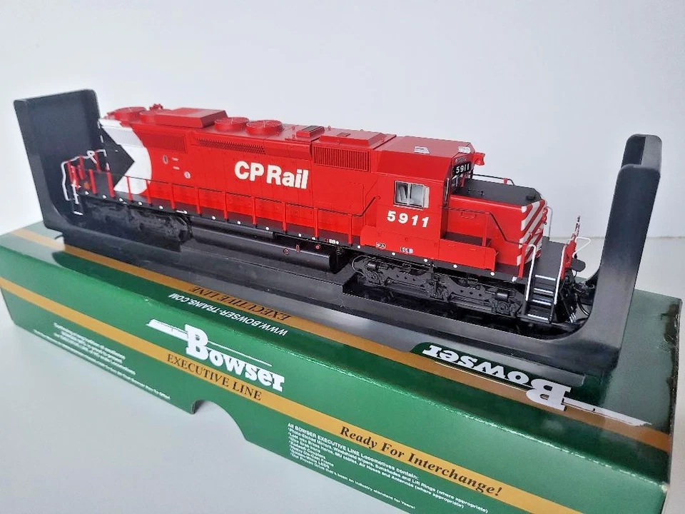 Bowser SD40-2 CP Rail  CP# 5911  Canadian Pacific  DCC Ready - Image 4 of 4