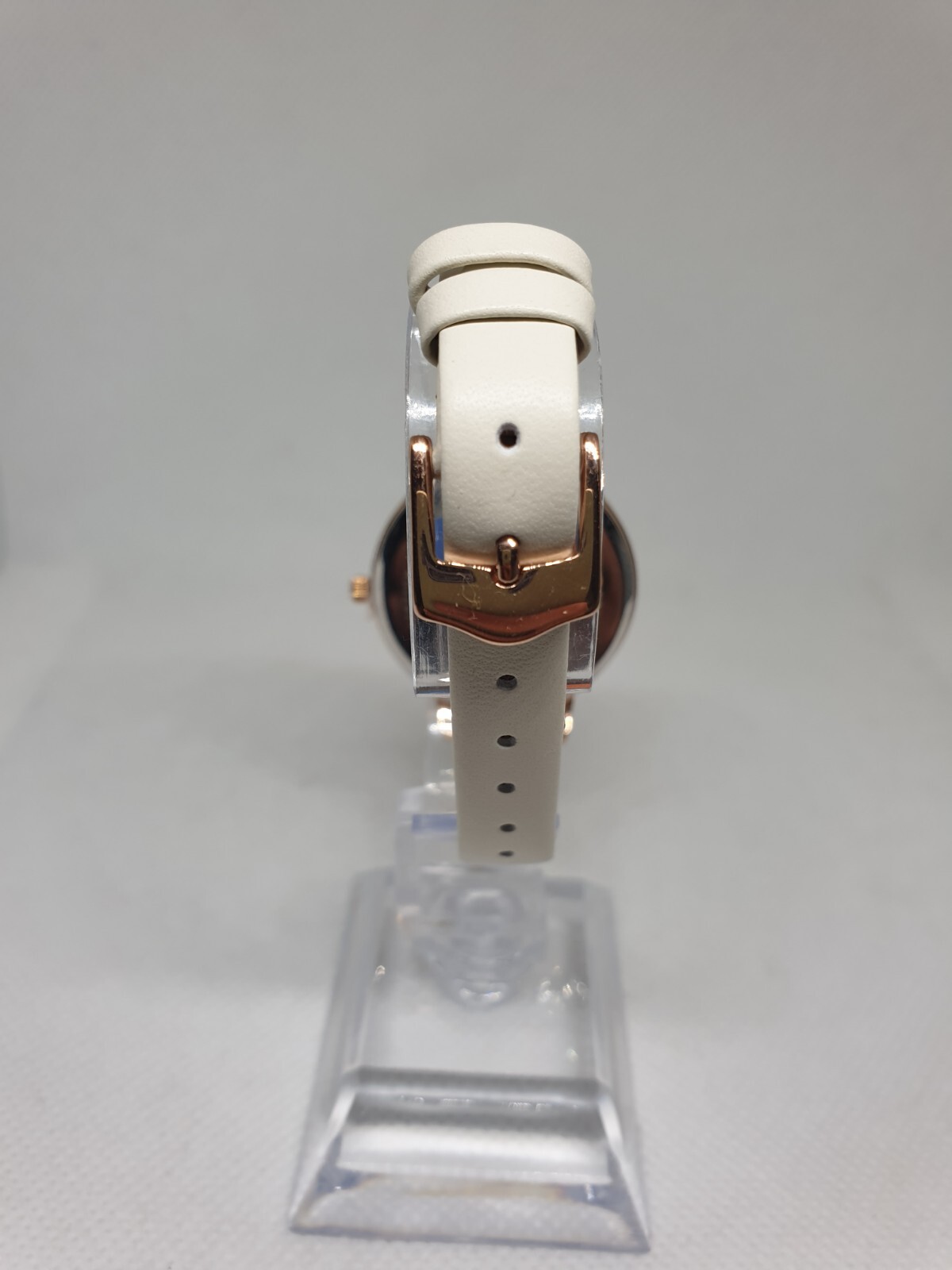 Olivia Burton watch working battery, new leather strap