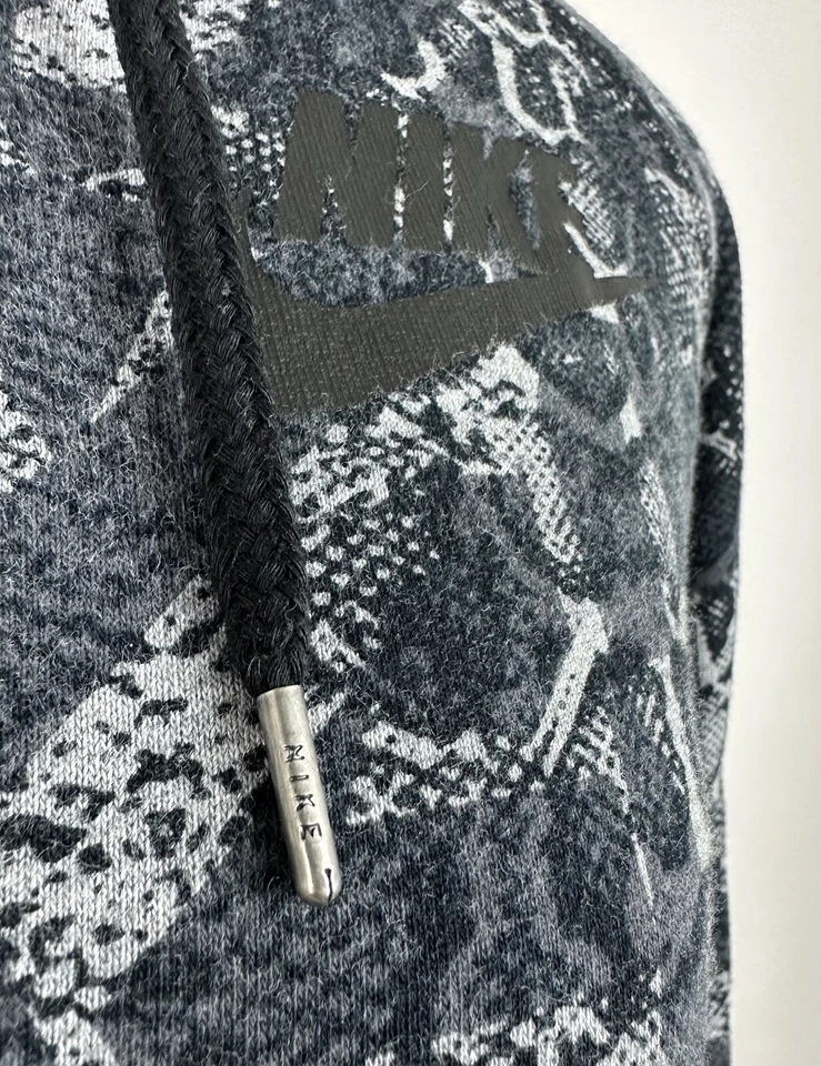 NIKE Sudadera con Capucha Mujer Grande Estampado Piel de Serpiente Gris Carbón Cremallera Completa Gimnasio Foto 4 de 4