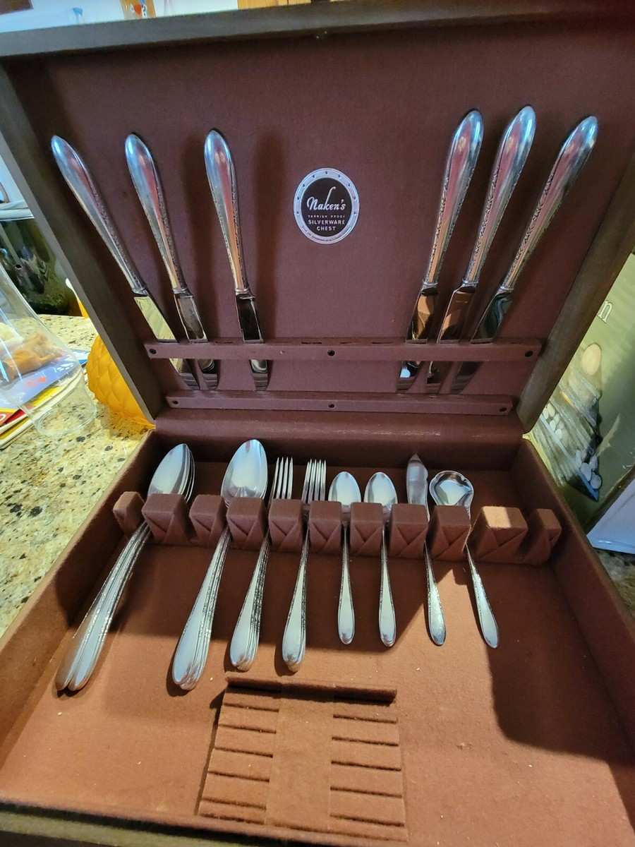 Vintage 26 pcs Gorham Silver Plate Pat 1940 Flatwear Naken's