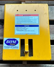 BAYNE THINLINE BTL208-12 FACEPLATE NEW OLD STOCK FREE SHIPPING