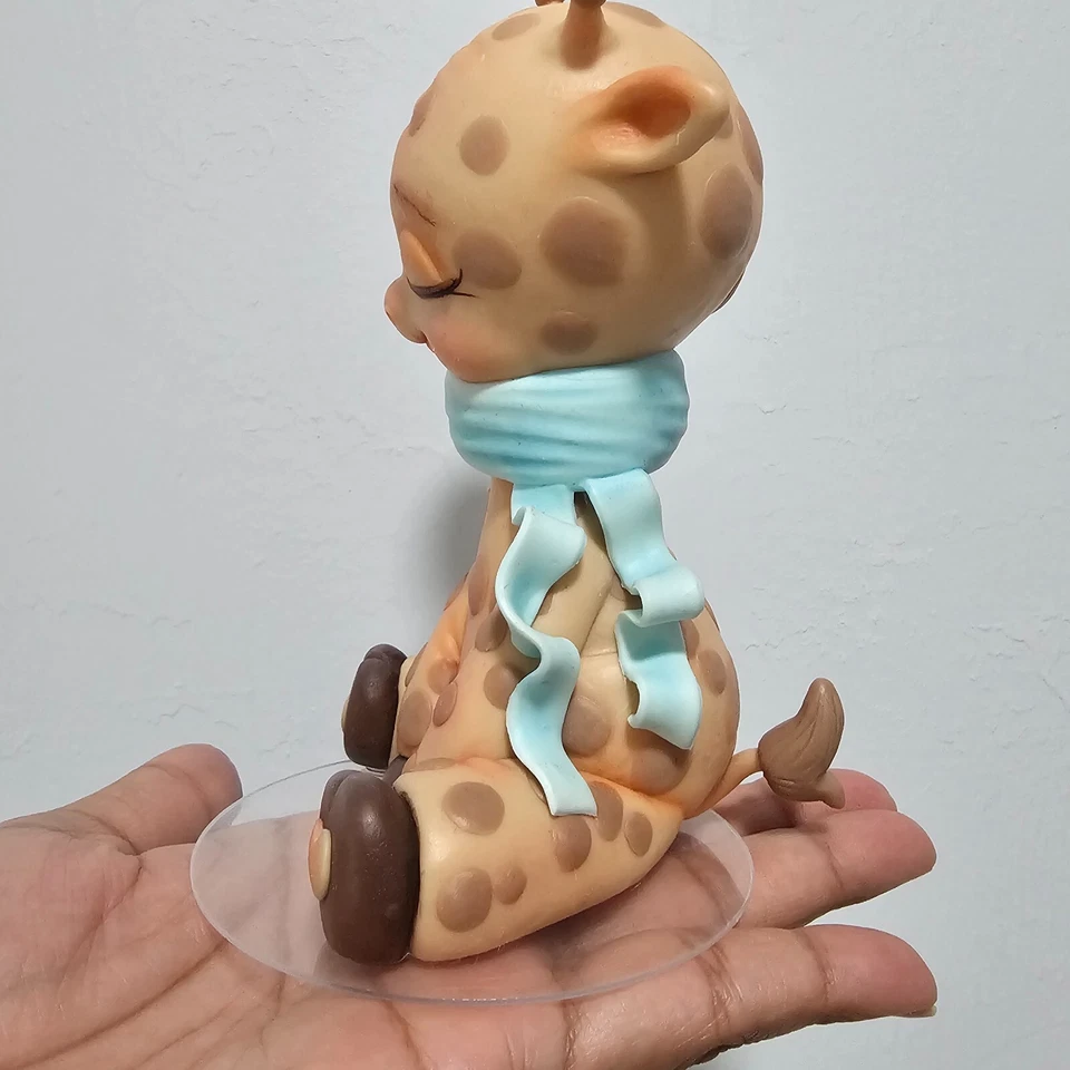 Linda jirafa bebé adorno de pastel con globo color verde azulado/bebé niño/bebé niña  Foto 3 de 4