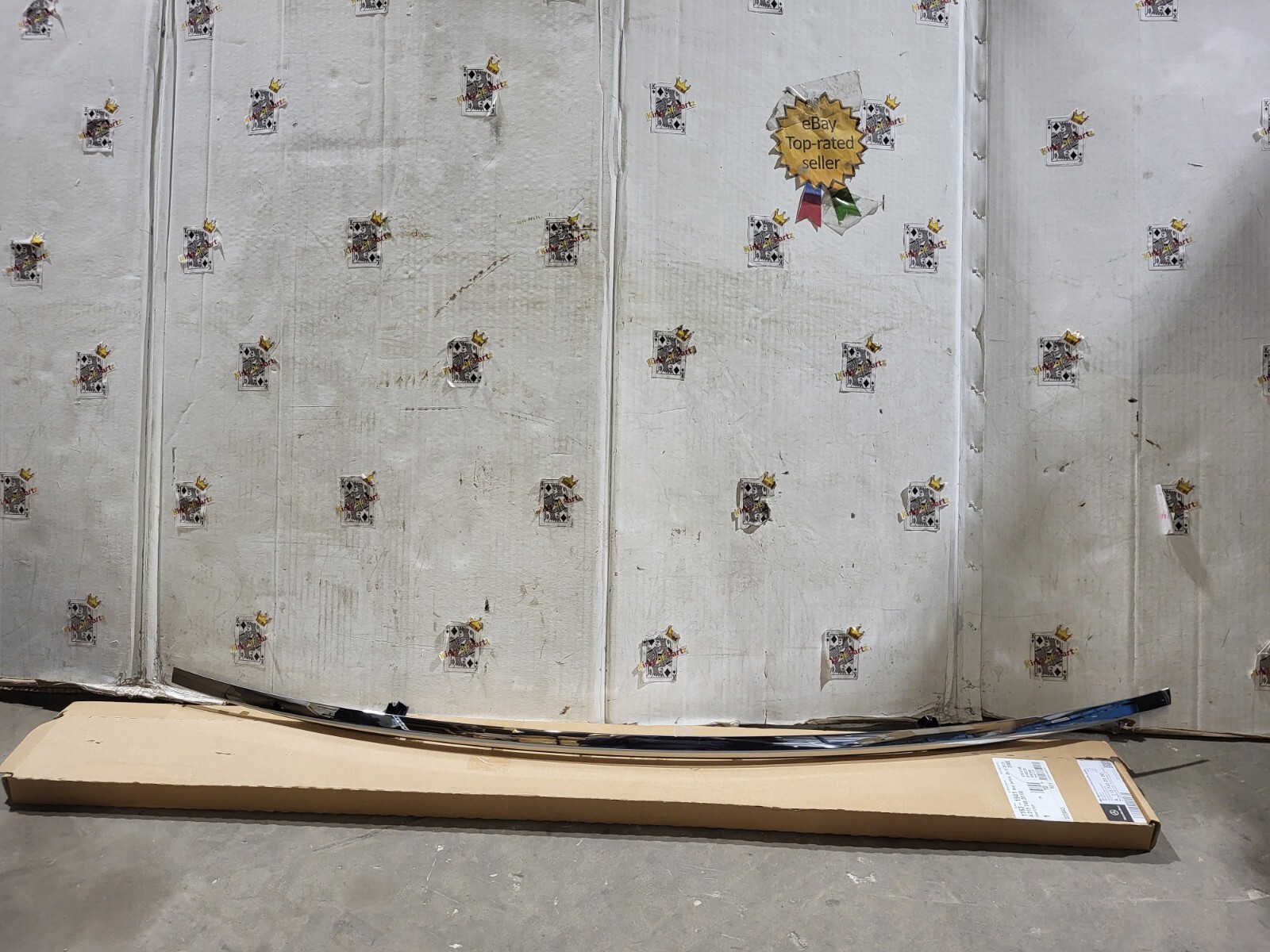 Mercedes-Benz E S213 Rear Panel Door Handle Trim Strip A2137402000  