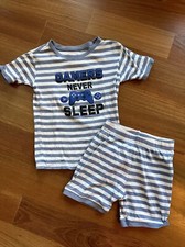 Boys Gamers Never Sleep VIDEO GAME gaming console pajamas 2 Piece Size 8 EUC