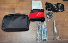 TUMI for Delta Black Amenity Kit Small Zippered Soft Travel Case Toiletry -lot I