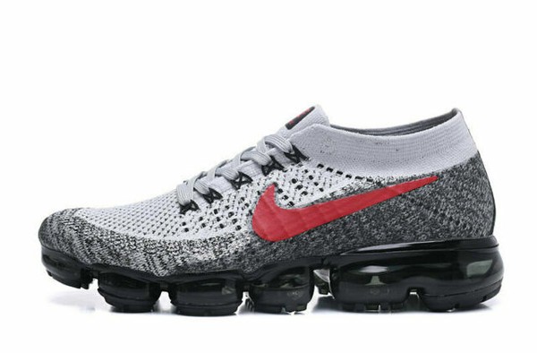 nike vapormax university red