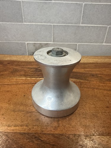 Marinium Sail Boat Winch 3”