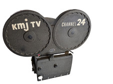 Auricon Pro-600 16mm wired for Magnetic Sound Camera body, with magazine