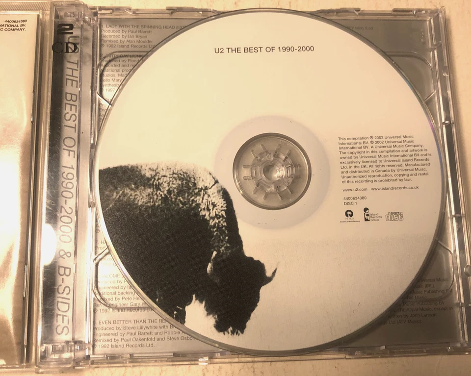 U2 The Best Of 1990-2000 & B-Sides Greatest Hits Limited Deluxe Numbered 2x CD - Image 3 of 4