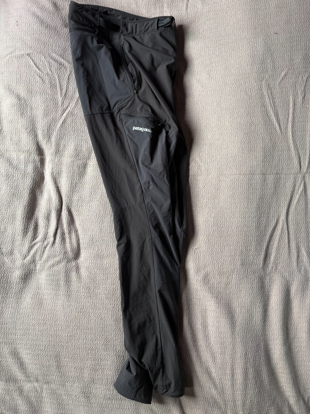 Patagonia Terravia alpine softshell pants black mens 34/34 slim fit