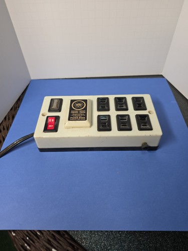 Vintage Fedtro Outlet Control Center Model CON-6 Power Strip Surge Protect