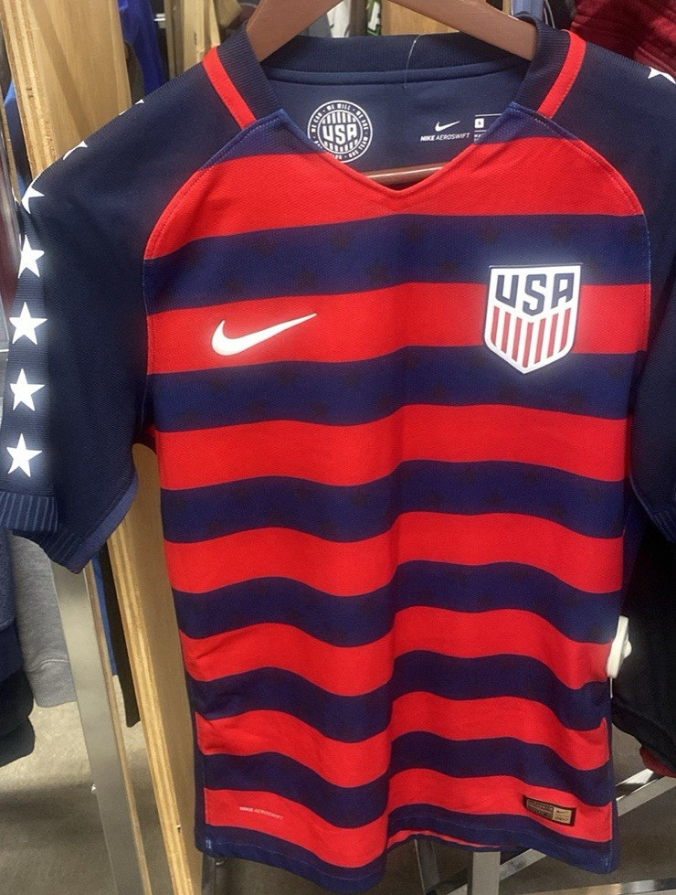 USED Men’s USMNT 2017 Authentic Jersey USA GOLD CUP EDITION Nike Size Small READ