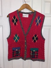 Vintage Portraits By Northern Isles  Knitted By Hand  Size Large Red Vest