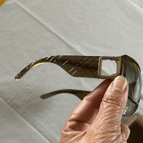 Vintage Burberry 4037 Brown Beige Striped Sunglasses 3083/13 62/16/120 - Picture 9 of 21