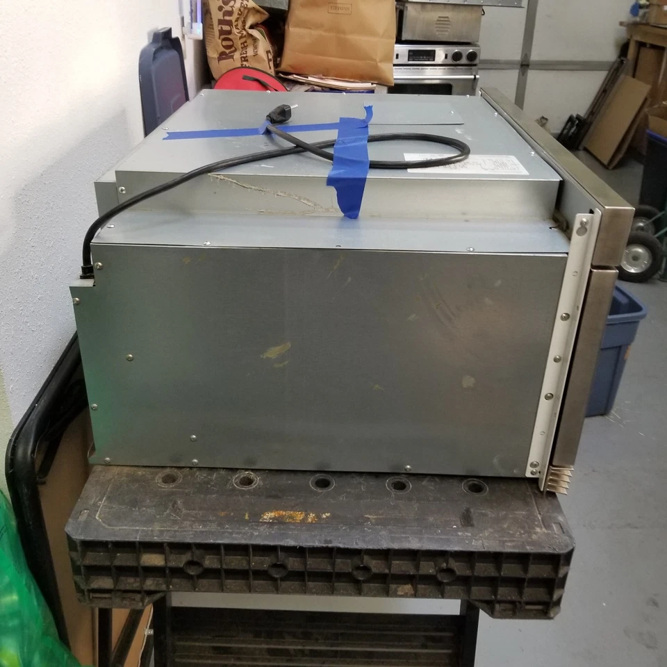 Cajón para microondas incorporado de transición de acero inoxidable Wolf 30" - MWD30-2F/S Foto 3 de 4