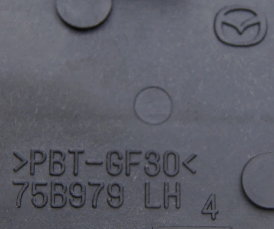 Conjuntos de interruptores de control de audio y crucero Mazda 6 y CX-9 2010-2013 TE69664M0 nuevos Foto 3 de 4