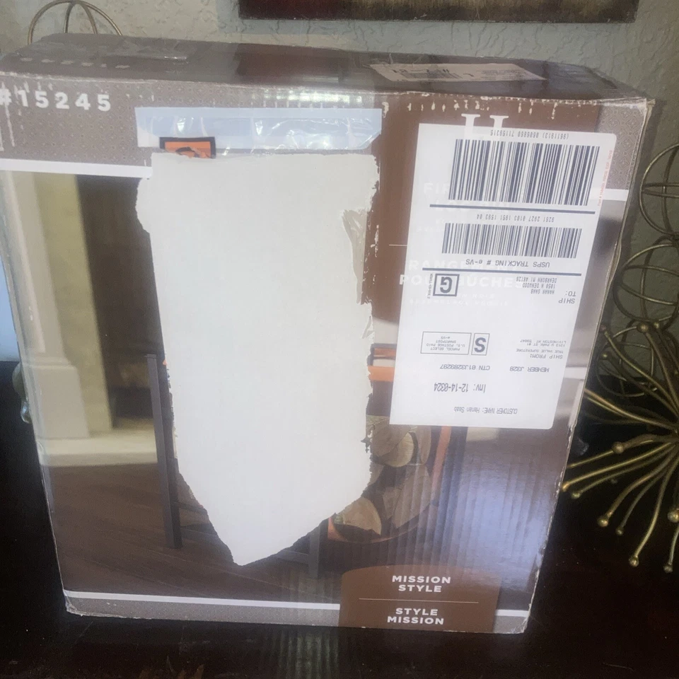 Cubo de troncos Panacea Mission con soporte de troncos de cuero sintético y acero aleado Foto 4 de 4