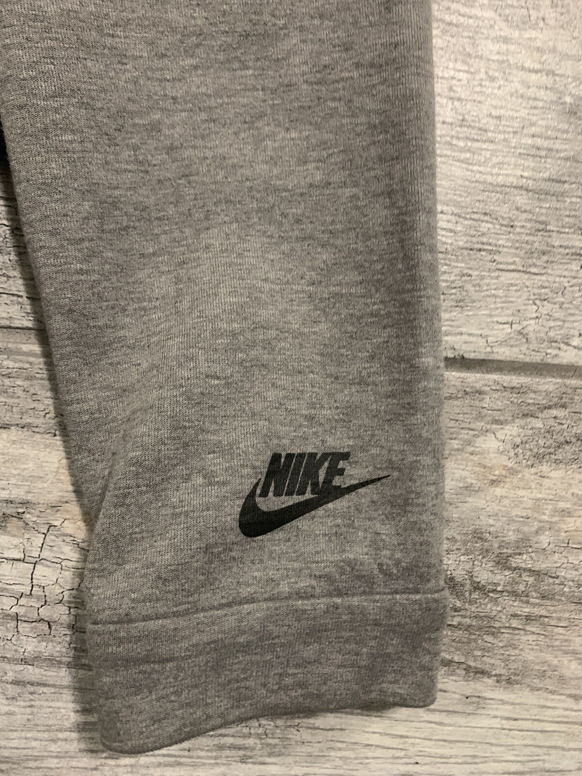 tech fleece aeroloft jacket