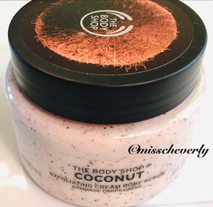 coconut exfoliating cream body scrub