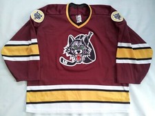 VINTAGE MADE IN CANADA BAUER CHICAGO WOLVES HOCKEY JERSEY IN SIZE L/XL