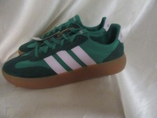 WOMEN S ADIDAS BARREDA DECODE SNEAKERS SIZE 9M NEW GREEN J12324
