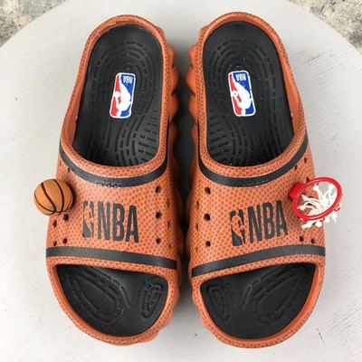 Crocs Unisex Size 6M 8W NBA Echo Slide Sienna Basketball 