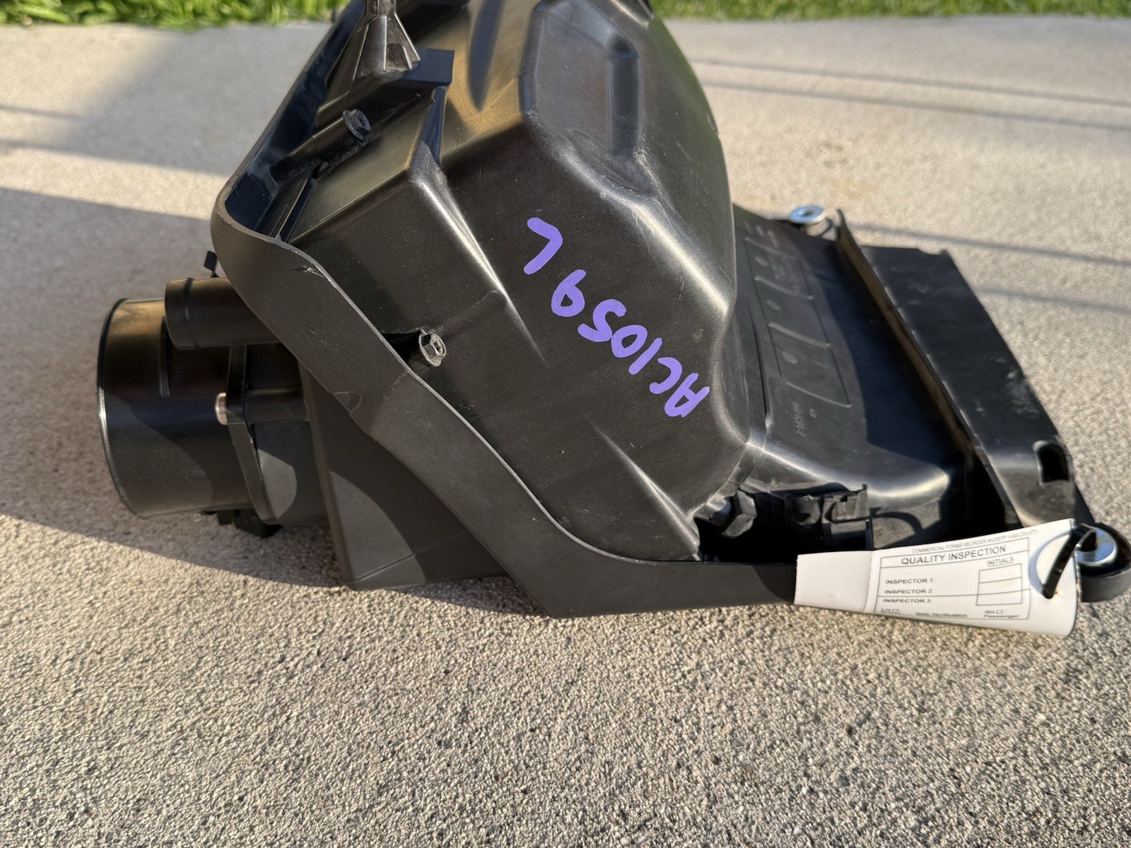 Aston Martin LH Airbox Assy. КУ63-52081-АB (2019-23) Vantage & DB12