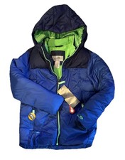 Brand New CHAMPION Puffer Jacket For Kids Size 6-7 Small