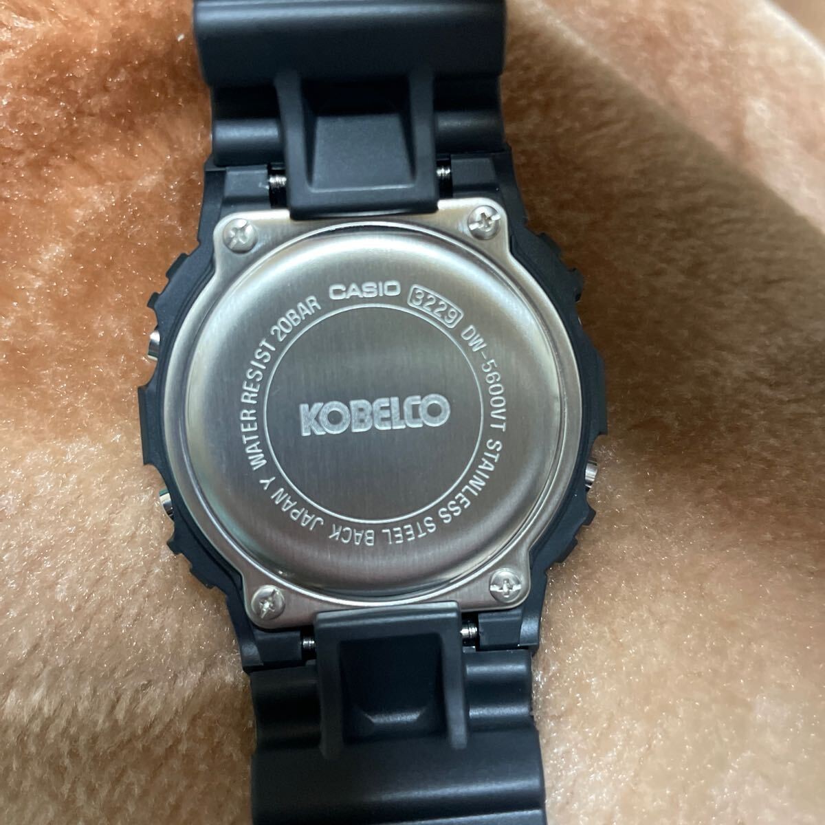 希少 CASIO カシオ G-SHOCK×KOBELCO DW-5600VT 希少 CASIO カシオ G-SHOCK×KOBELCO DW-5600VT - メルカリ