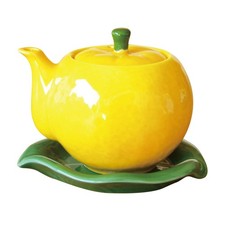 Soy sauce dispenser Stylish and cute compact condiment container Arita ware yuzu