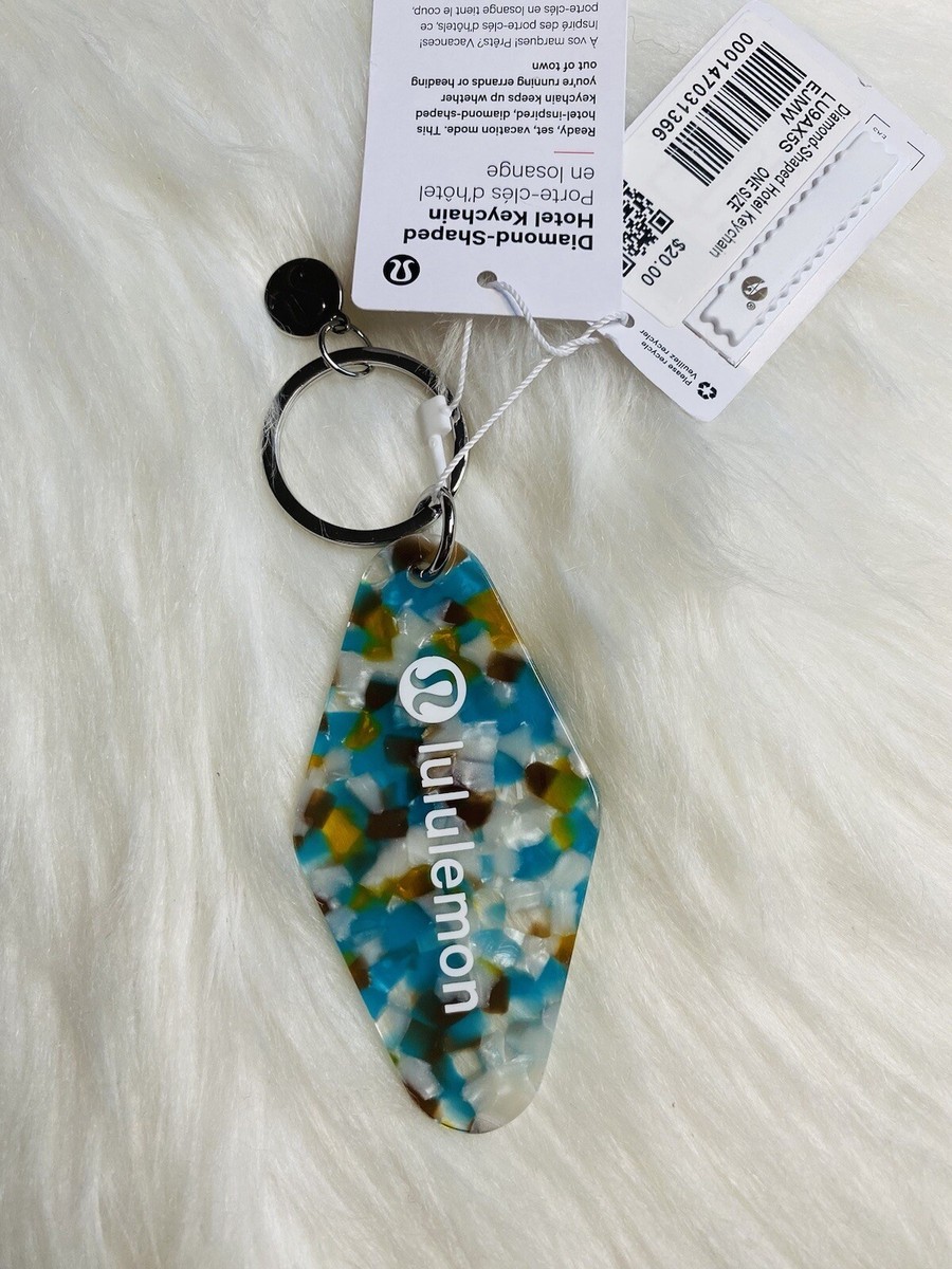キーホルダー・アクリルキーホルダー VAULTROOM LEATHER HOTEL KEYCHAIN CAMEL Vaultroom Leather Hotel Keychain Camel | eBay