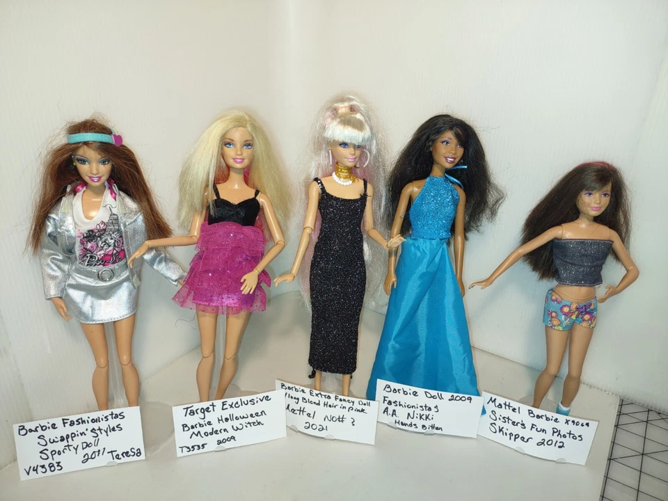 Barbie 5 piezas. Real 1ª Fashionista Teresa Intercambio Estilos, Halloween Bruja Moderna+ Foto 3 de 4