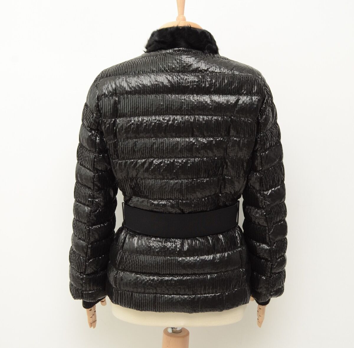 Women's Moncler Morzine Black Quilted Puffer Down Jacket Women's Moncler Morzine Black Quilted Puffer Down Jacket