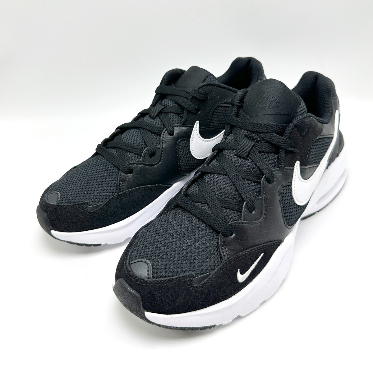 NEW* Men Nike Air Max fusion Black / White (CJ1670 002), Sz NEW* Men Nike Air Max fusion Black / White (CJ1670 002), Sz