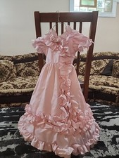 Vintage little girls pageant dress Pink . ..