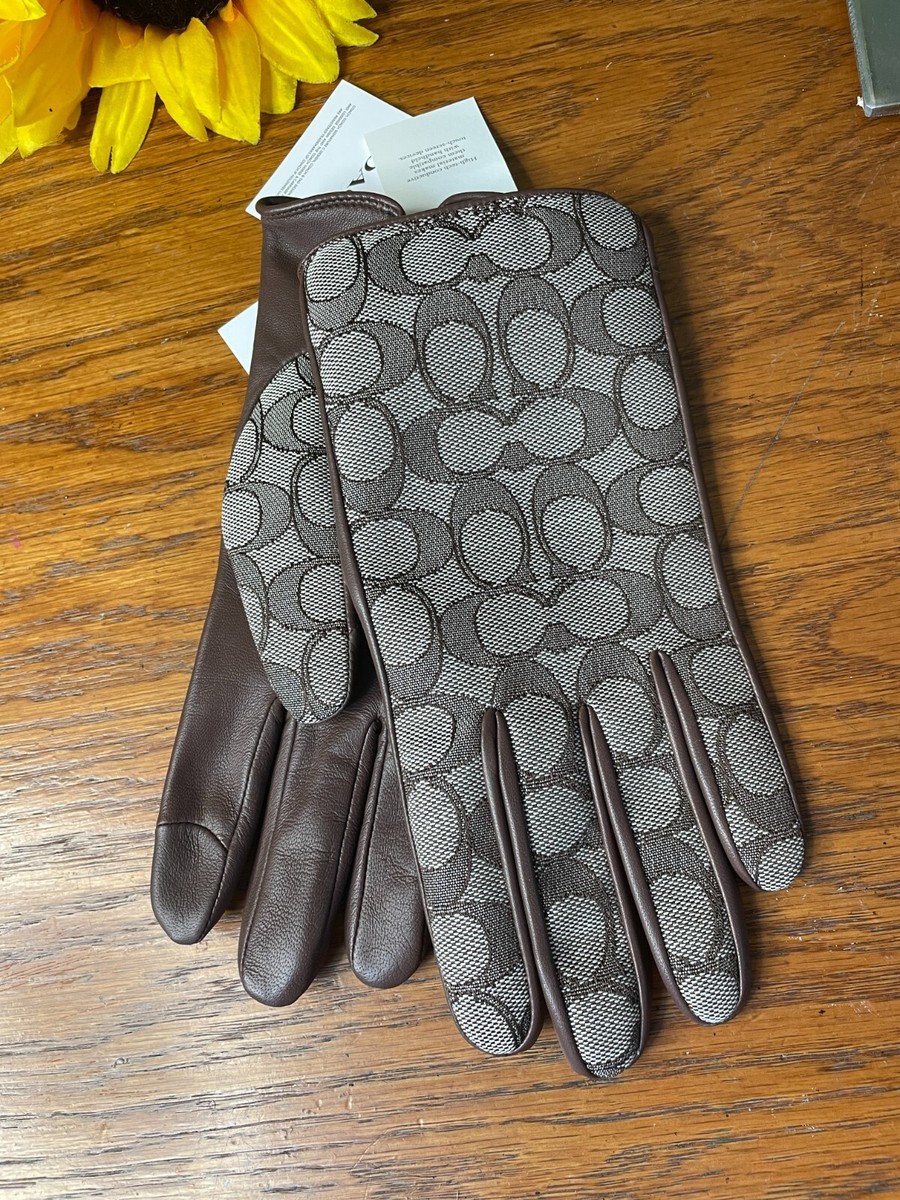 NWT COACH SIGNATURE & LEATHER WOMENS TECH GLOVES CO104 SIZE 7