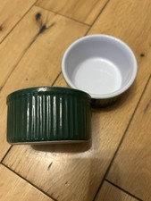 Emile Henry Green Ramekin Dishes Set Of 2 40.08 Excellent Condition