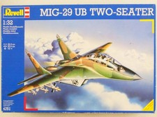 Kit de dos plazas Revell 4751 MiG 29 UB 1:32 ¡sin construir! EMBALAJE ORIGINAL 1705-24-70