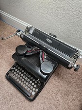 $194.00 - Royal Model H Typewriter - WORKS PERFECT - SOLD AS IS - LOCAL PICK-UP thumbnail