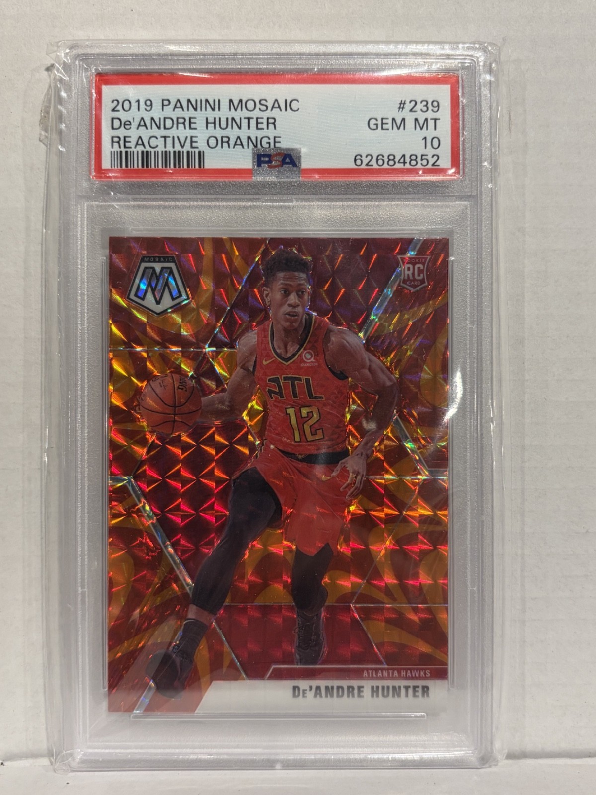 2019 Panini Mosaic Rookies De'Andre Hunter #239 (RC) Reactive Orange PSA 10 Card
