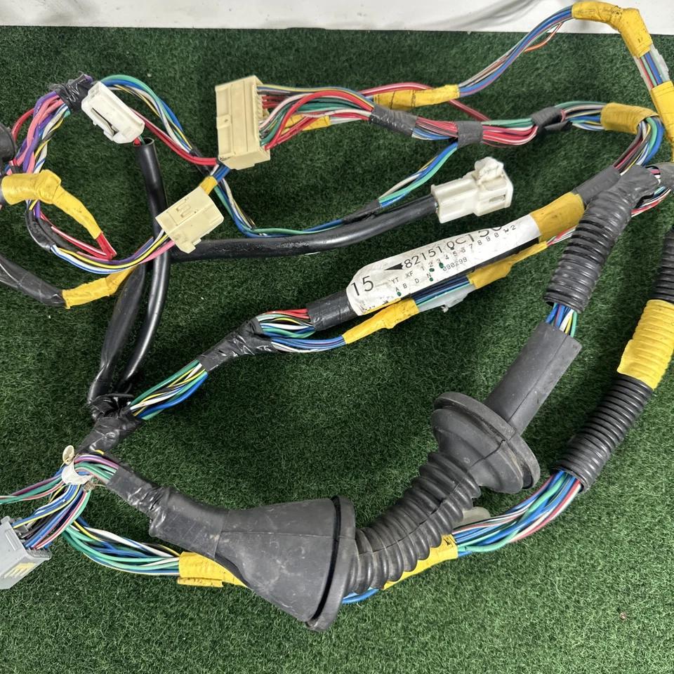 2004 2005 年丰田苔原右前门线束 82151-0C130 — 第 3/4 张图片